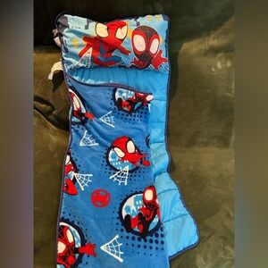 Spidey and his amazing friends preschool nap mat.